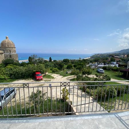 Gabriel Holidays Tropea Exteriör bild